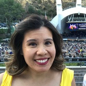 Meet your Posher, Raquel